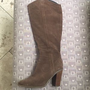 Kenneth Cole “Sara” boots., size 9.5